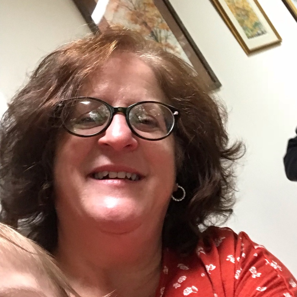 Meet your Posher, Amy